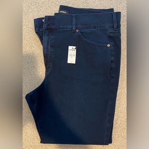 Express women’s jeans, size 18L, ripped near knee level, NWT
